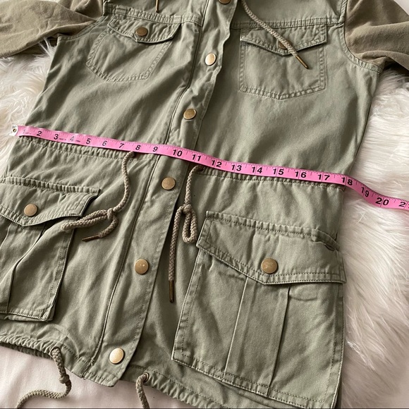 O’Neil • Green Utility Jacket - Picture 8 of 10